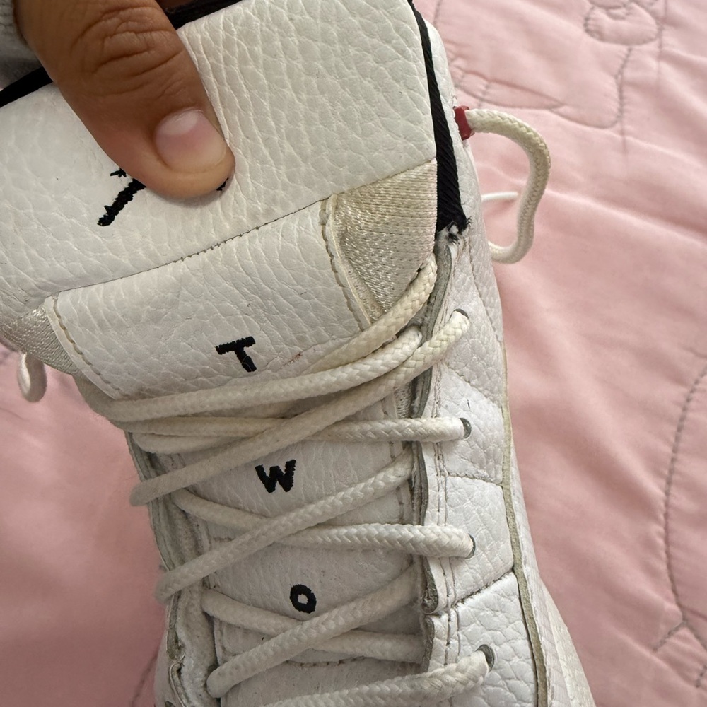Jordan 12 - Picture 6 of 6